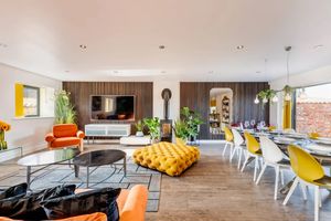 Photo 10- click for photo gallery